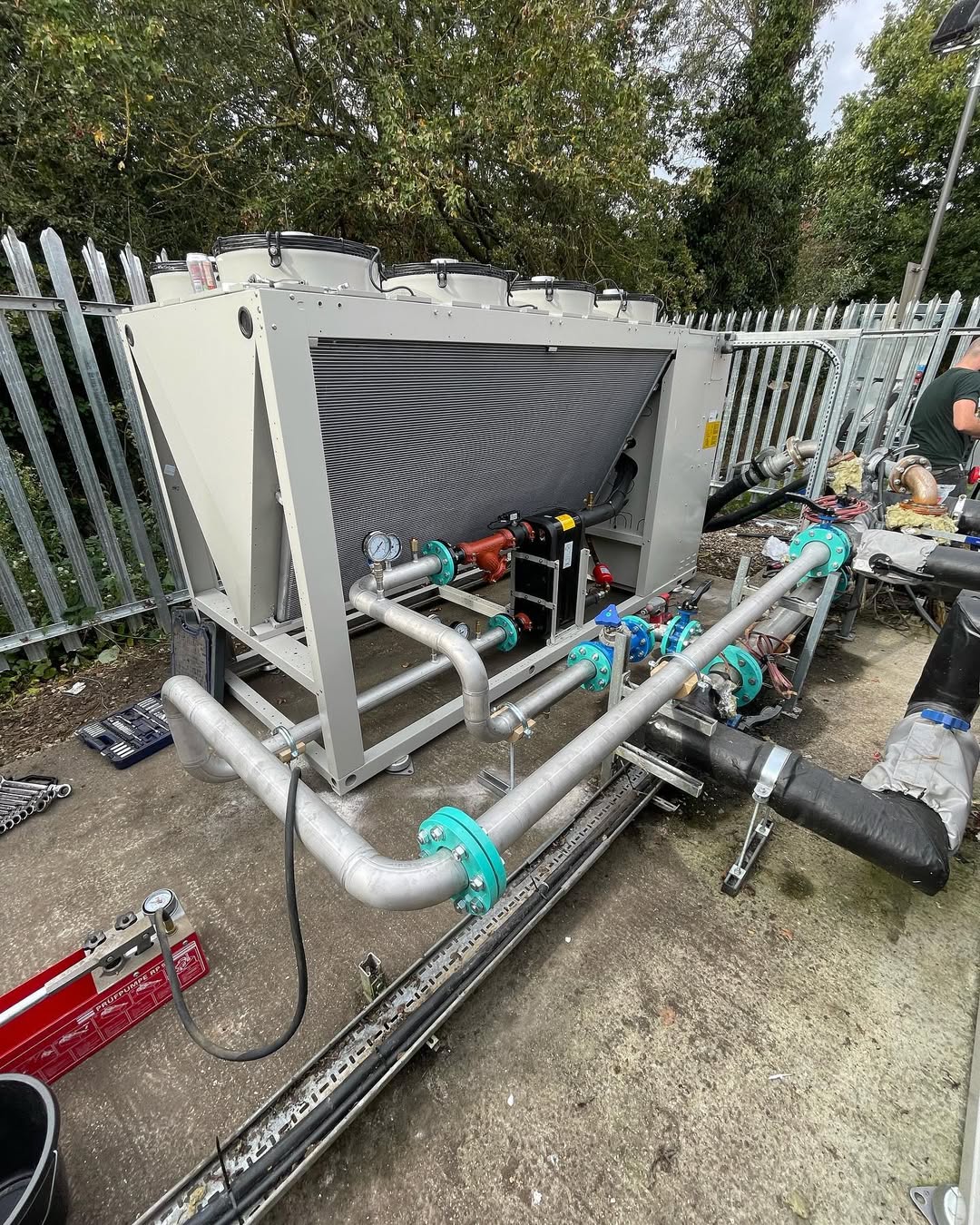 Smart Buildings: Integrating Technology into Modern Construction